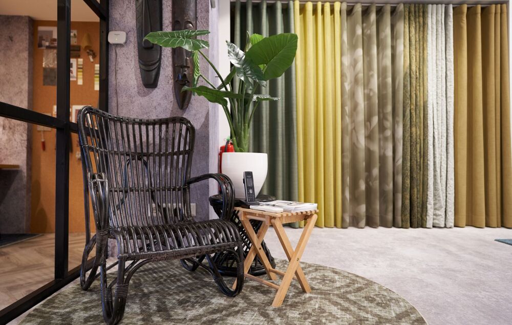 De mooiste collectie zonwering van Luxaflex® Duette® Shades in jouw regio vind je bij Jouw Binnenhuisadviseur, jouw binnenhuisadviseur.